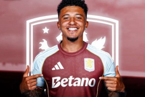 C罗：我和乔治娜计划世界杯后再举行婚礼，带着奖杯去庆祝（C罗称与乔治娜计划把婚礼安排在世界杯之后，盼捧杯同庆）