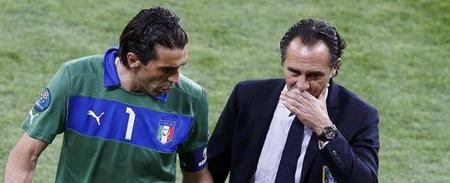 国王战掘金伤病报告：头号得分手拉文缺阵，施罗德小概率出战（国王对阵掘金伤情更新：头号得分手拉文缺席，施罗德小概率出战）