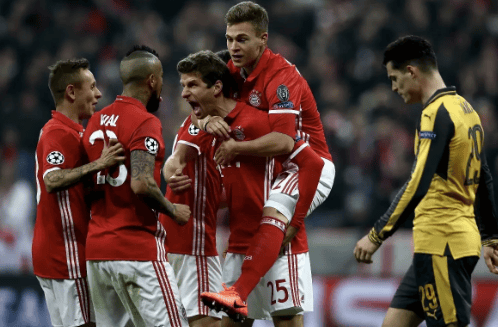 梅里诺玩二选一：佩德里＞维蒂尼亚、厄德高、罗德里（梅里诺更看好佩德里，力压维蒂尼亚、厄德高与罗德里）