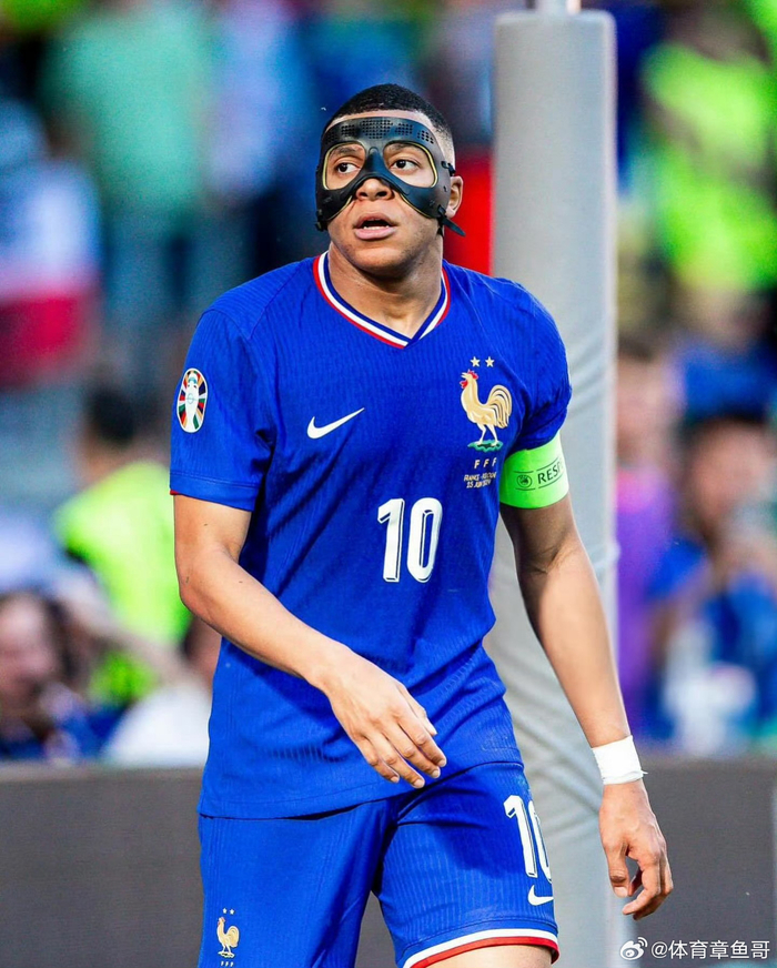 早报：既然你们都说我是进球机器……（早报：既然被称为进球机器，那就继续开火）