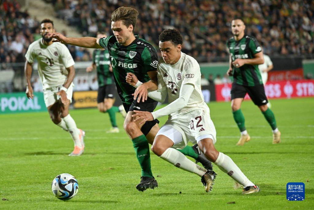 篮球篮网主力球员恢复训练，状态回升（篮网核心重返训练场，竞技状态逐步回暖）